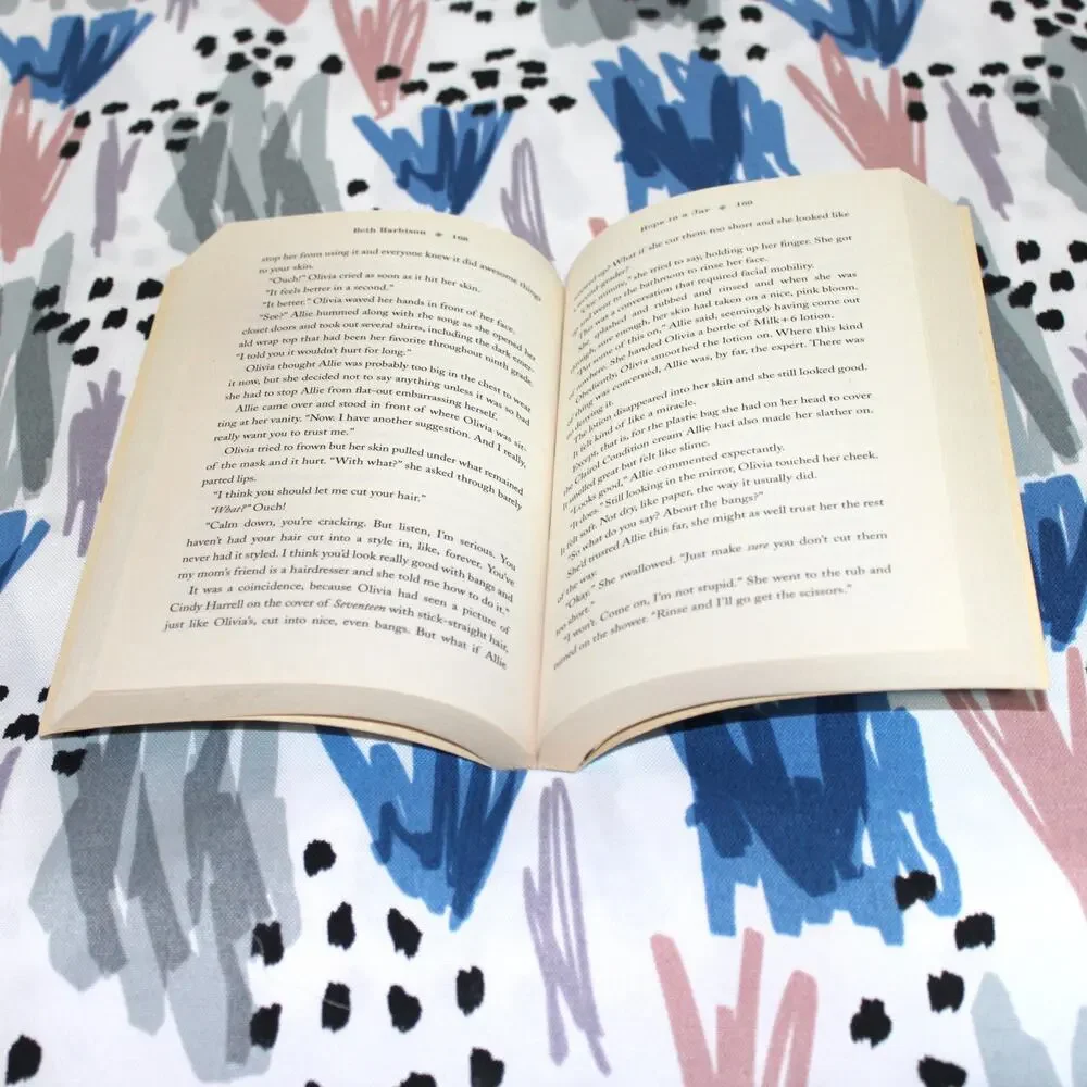 Book: Hope In A Jar by Beth Harbison